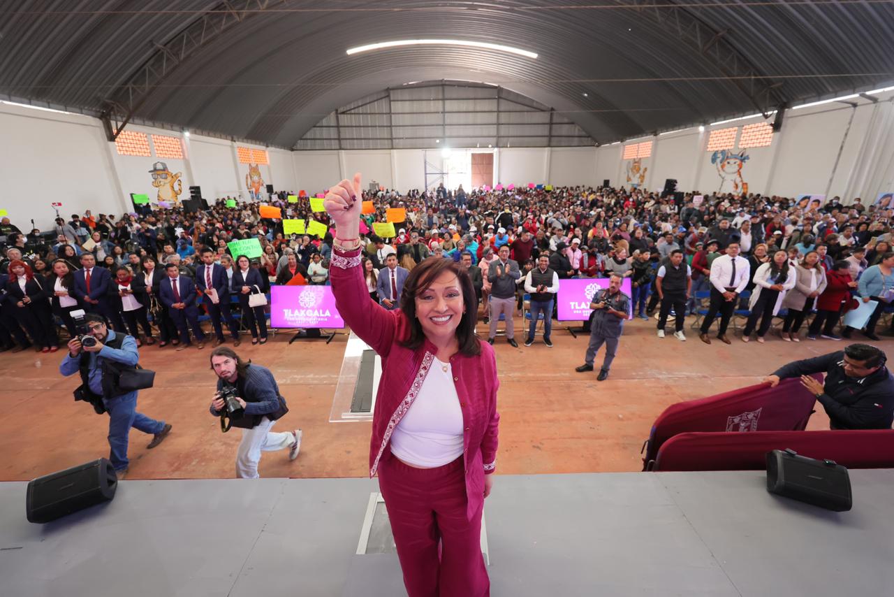 En Jornada 'Cumpliendo al Pueblo', gobernadora anuncia nuevo hospital general regional para Tlaxcala